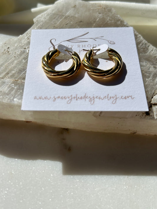 Lola Hoops